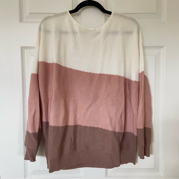 Evolution by Cyrus Color Block Sweater NWT - Picture 8 of 14